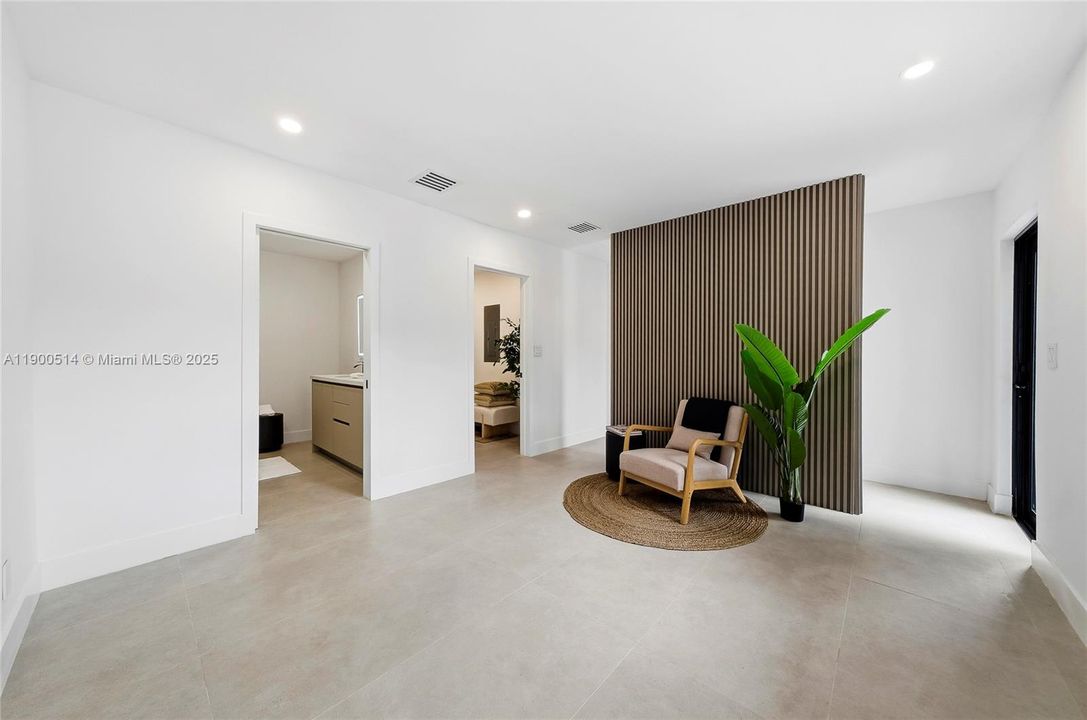 For Sale: $1,180,000 (4 beds, 4 baths, 1949 Square Feet)