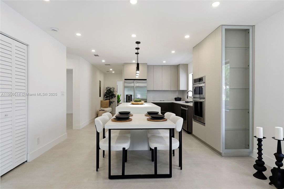 For Sale: $1,180,000 (4 beds, 4 baths, 1949 Square Feet)