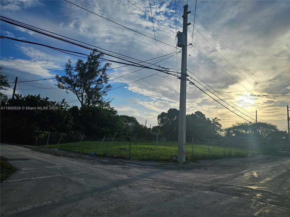 For Sale: $398,900 (0.26 acres)