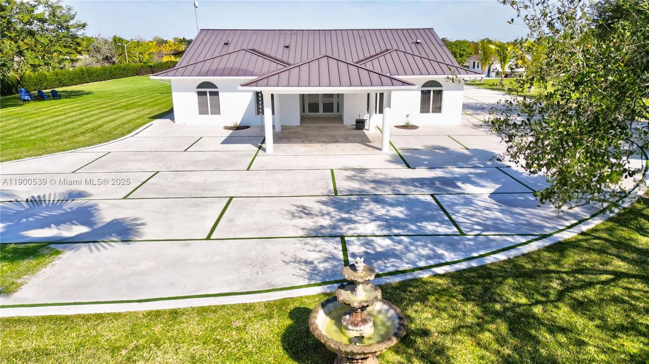 待售: $2,999,000 (5 贝兹, 4 浴室, 3034 平方英尺)