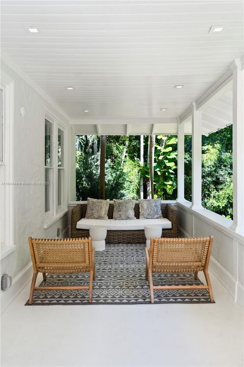 На продажу: $13,500,000 (6 спален, 5 ванн, 6707 Квадратных фут)