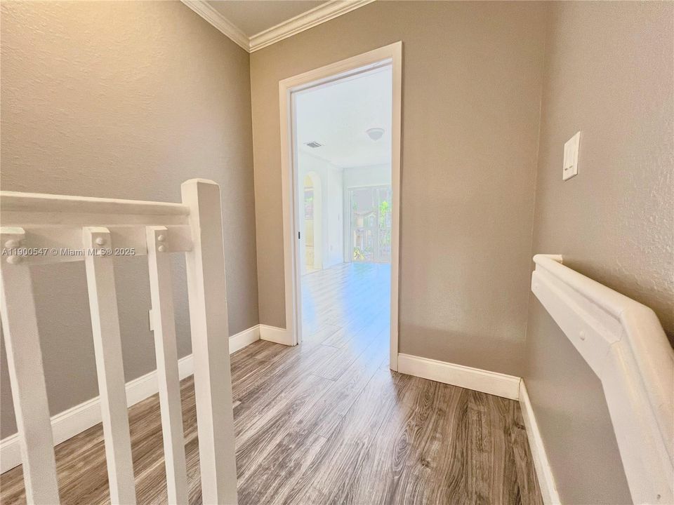 Recently Rented: $2,800 (3 beds, 2 baths, 1470 Square Feet)