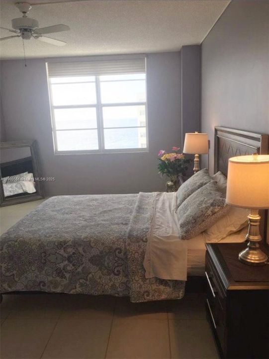 For Rent: $5,900 (2 beds, 2 baths, 1095 Square Feet)