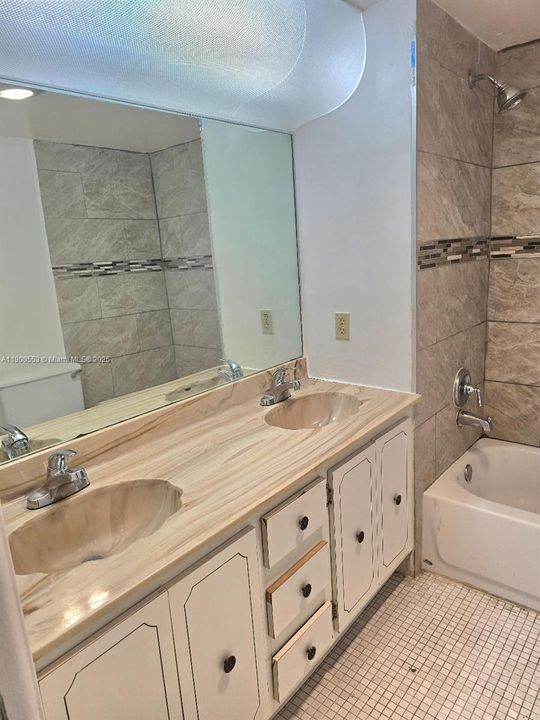 For Rent: $1,785 (2 beds, 2 baths, 1162 Square Feet)