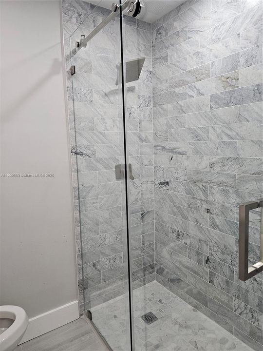 Recently Rented: $3,850 (3 beds, 2 baths, 1083 Square Feet)