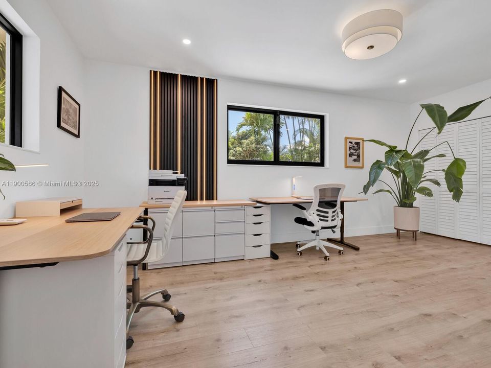 Large Second En-suite