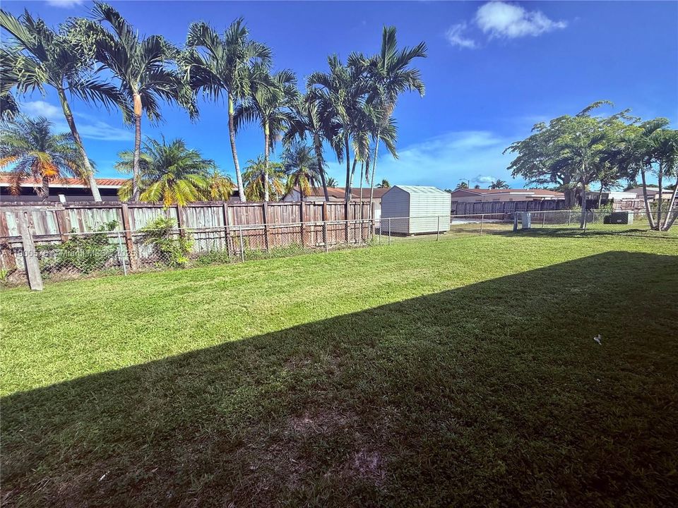 Recently Rented: $3,400 (3 beds, 2 baths, 1364 Square Feet)