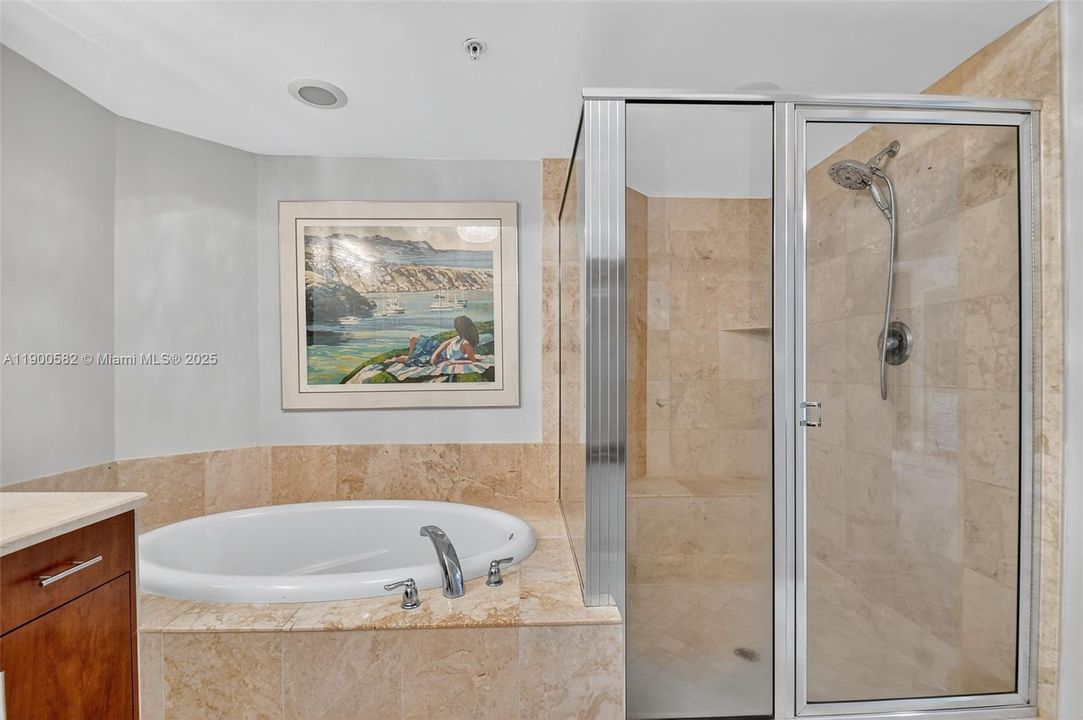 For Rent: $6,850 (3 beds, 2 baths, 2046 Square Feet)