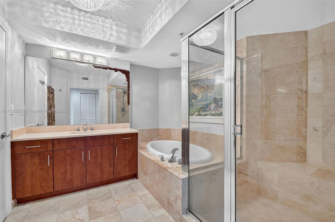 For Rent: $6,850 (3 beds, 2 baths, 2046 Square Feet)