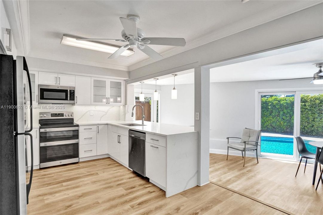 Active With Contract: $870,000 (4 beds, 2 baths, 0 Square Feet)