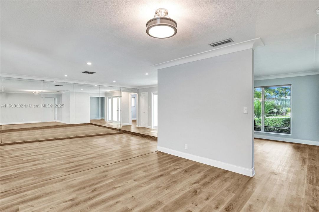 Active With Contract: $870,000 (4 beds, 2 baths, 0 Square Feet)