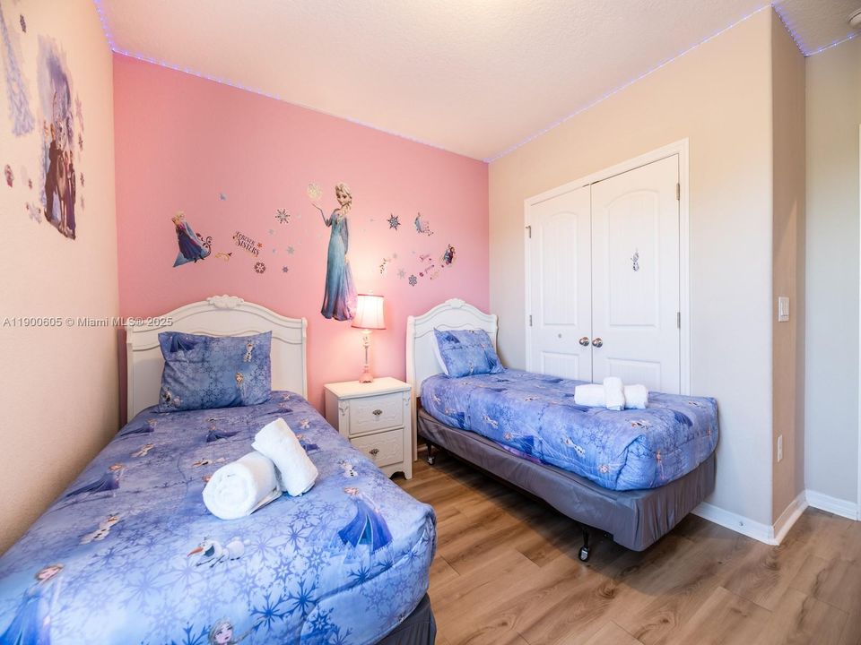 For Sale: $350,000 (4 beds, 3 baths, 0 Square Feet)