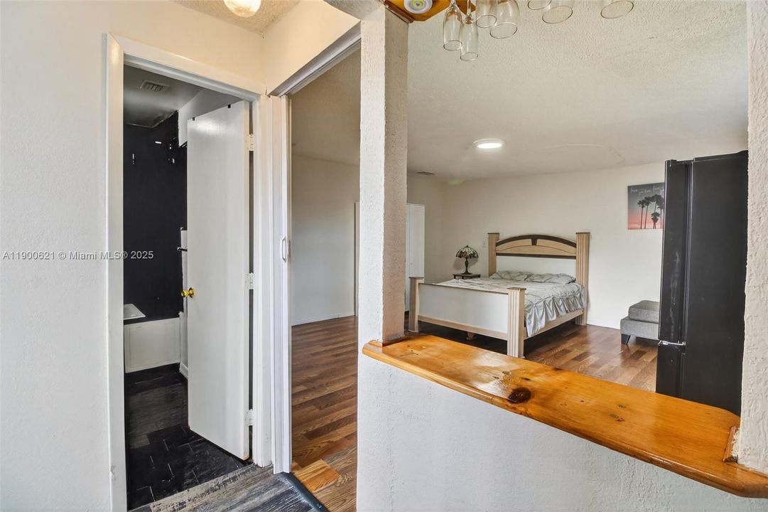 待售: $659,000 (4 贝兹, 3 浴室, 1828 平方英尺)