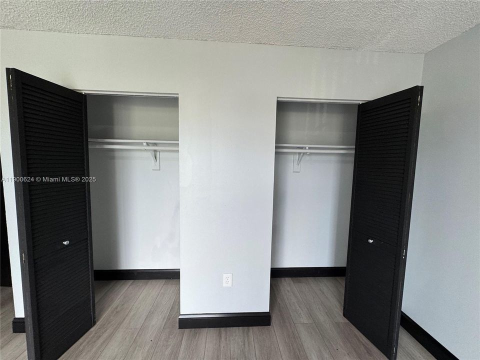 Недавно арендовано: $1,900 (1 спален, 1 ванн, 750 Квадратных фут)
