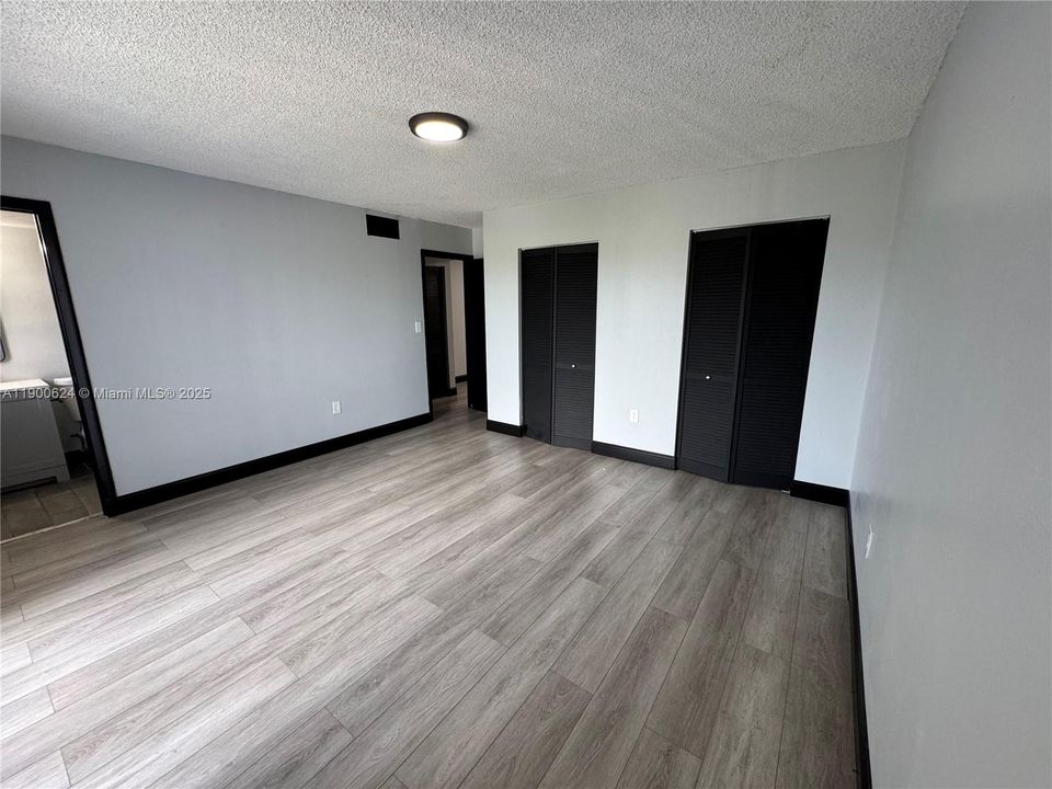 Недавно арендовано: $1,900 (1 спален, 1 ванн, 750 Квадратных фут)