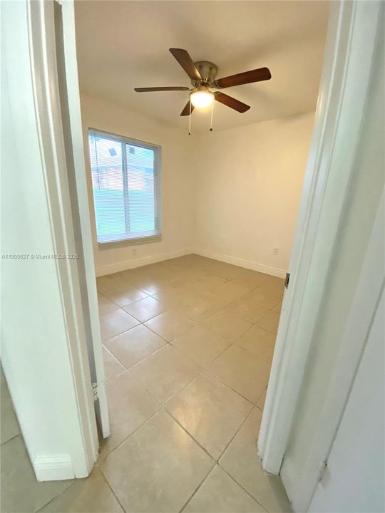 Recently Rented: $1,790 (1 beds, 1 baths, 632 Square Feet)