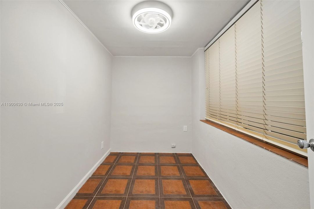 For Rent: $4,200 (3 beds, 2 baths, 1460 Square Feet)