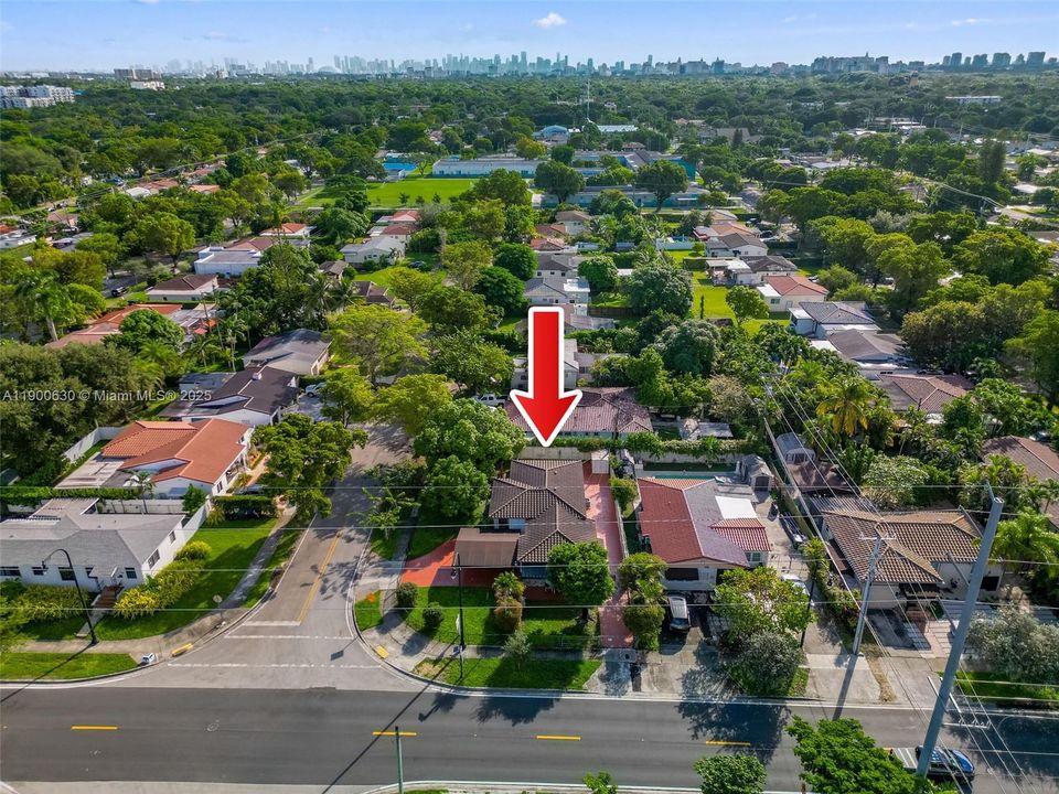 For Rent: $4,200 (3 beds, 2 baths, 1460 Square Feet)