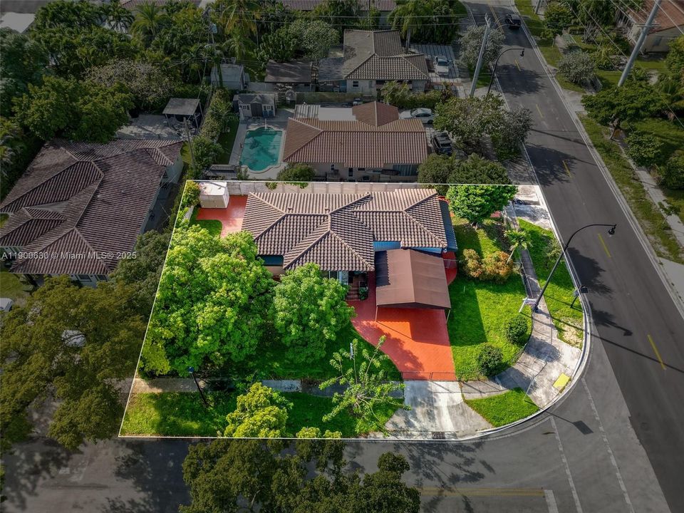 For Rent: $4,200 (3 beds, 2 baths, 1460 Square Feet)