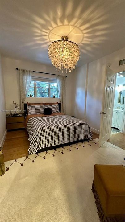 На продажу: $412,900 (1 спален, 1 ванн, 603 Квадратных фут)