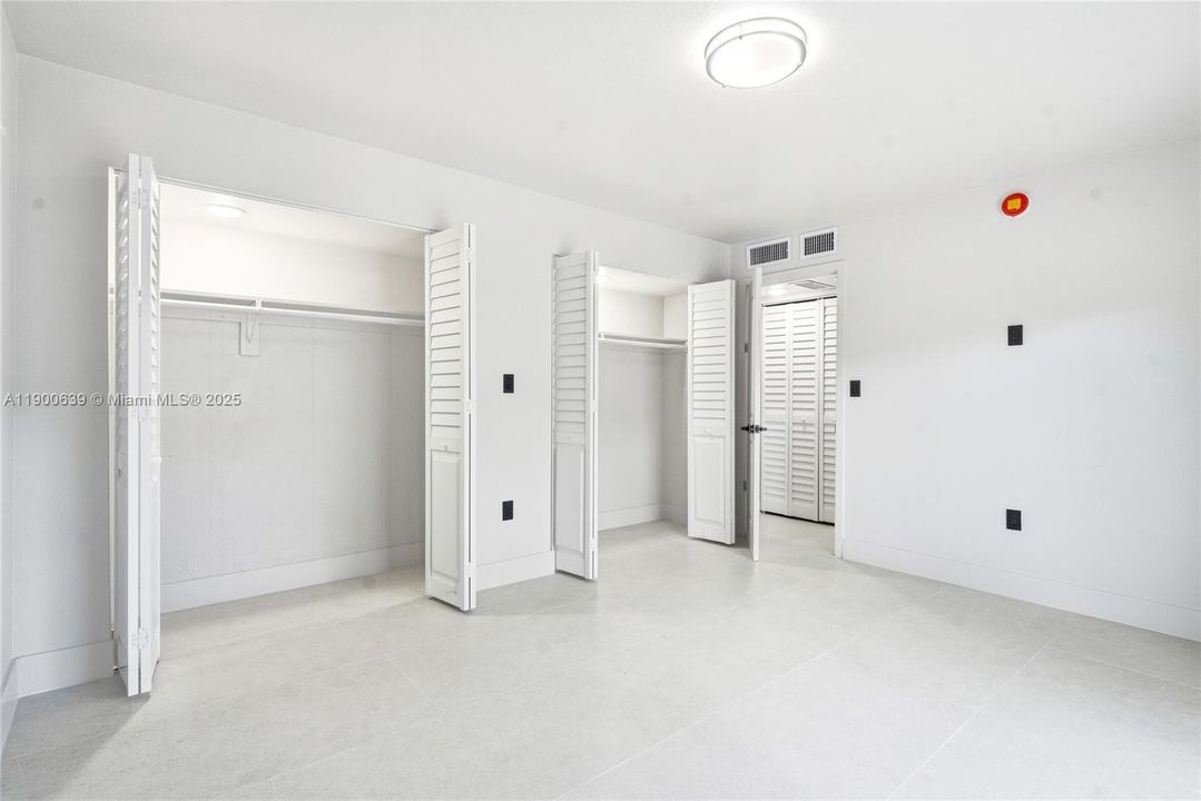 For Rent: $2,190 (1 beds, 1 baths, 589 Square Feet)