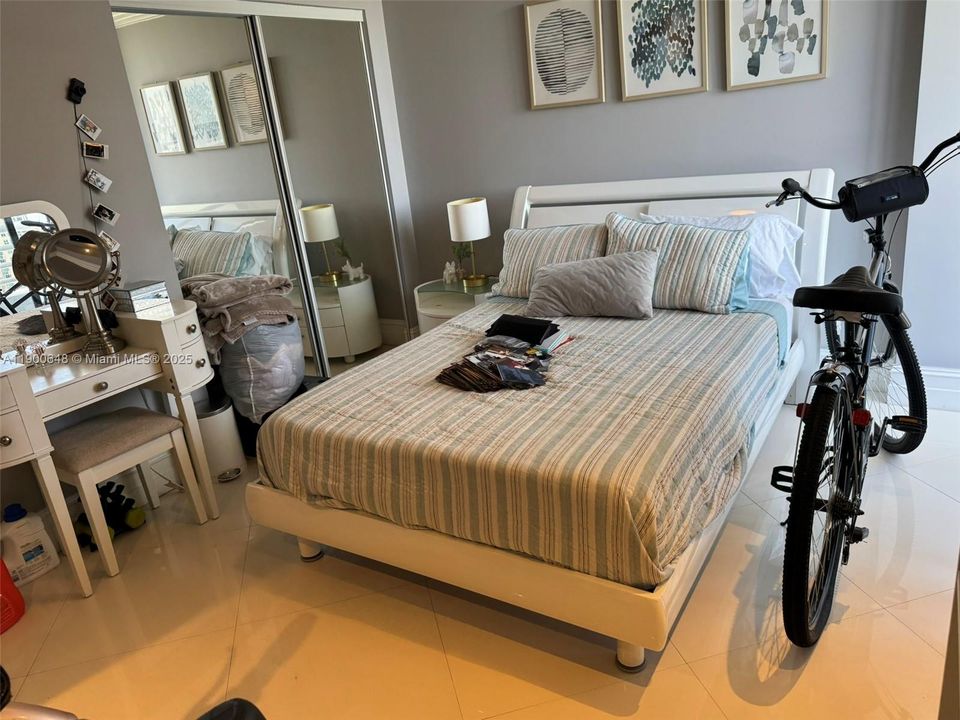 En Venta: $459,900 (2 camas, 2 baños, 1181 Pies cuadrados)