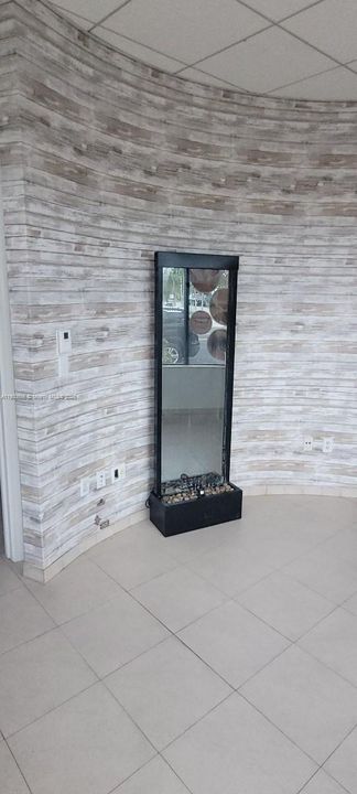 Recently Rented: $1,950 (0 beds, 0 baths, 0 Square Feet)