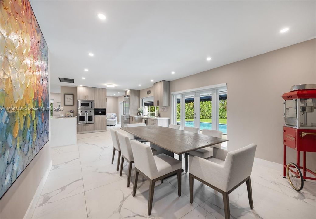 На продажу: $3,800,000 (4 спален, 3 ванн, 2206 Квадратных фут)