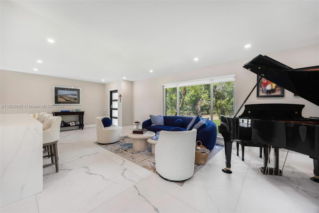 На продажу: $3,800,000 (4 спален, 3 ванн, 2206 Квадратных фут)