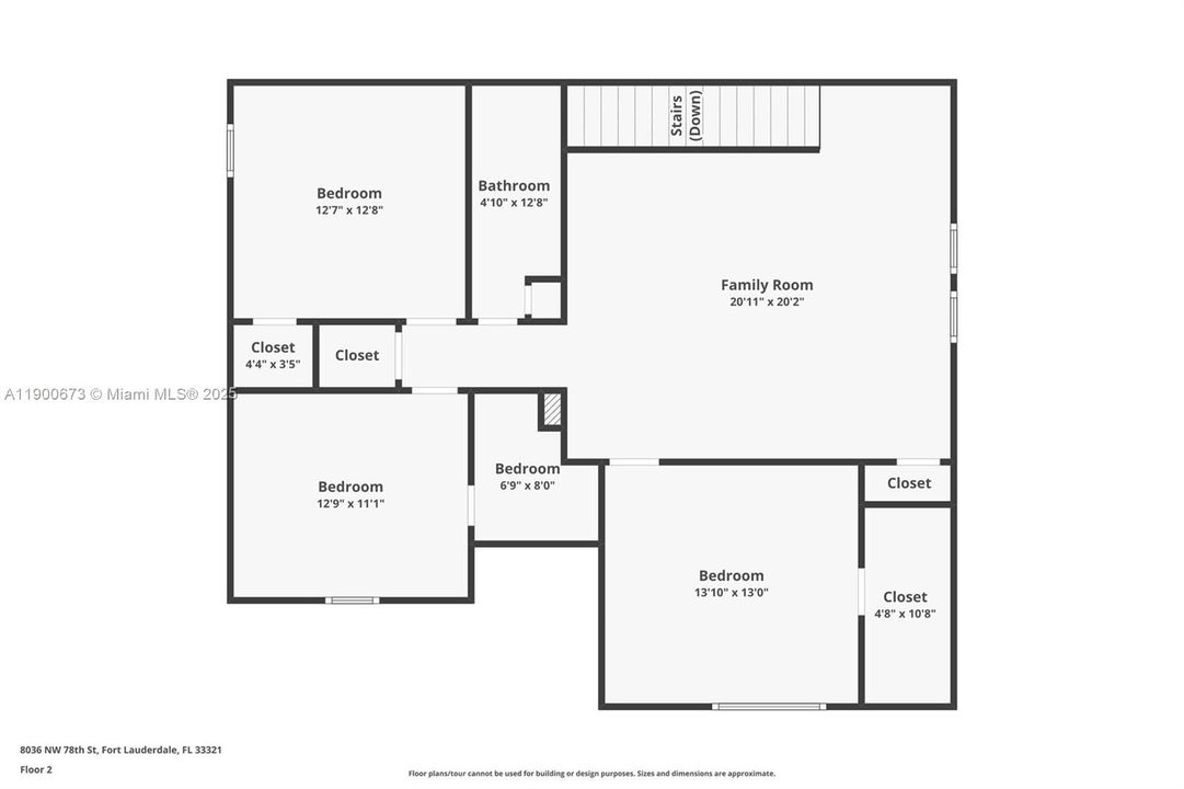 En Venta: $870,000 (5 camas, 3 baños, 2860 Pies cuadrados)