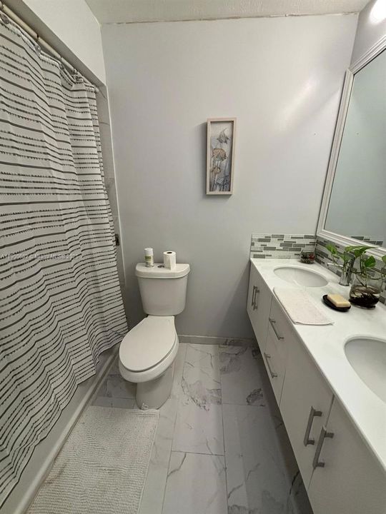 For Sale: $350,000 (3 beds, 2 baths, 1446 Square Feet)