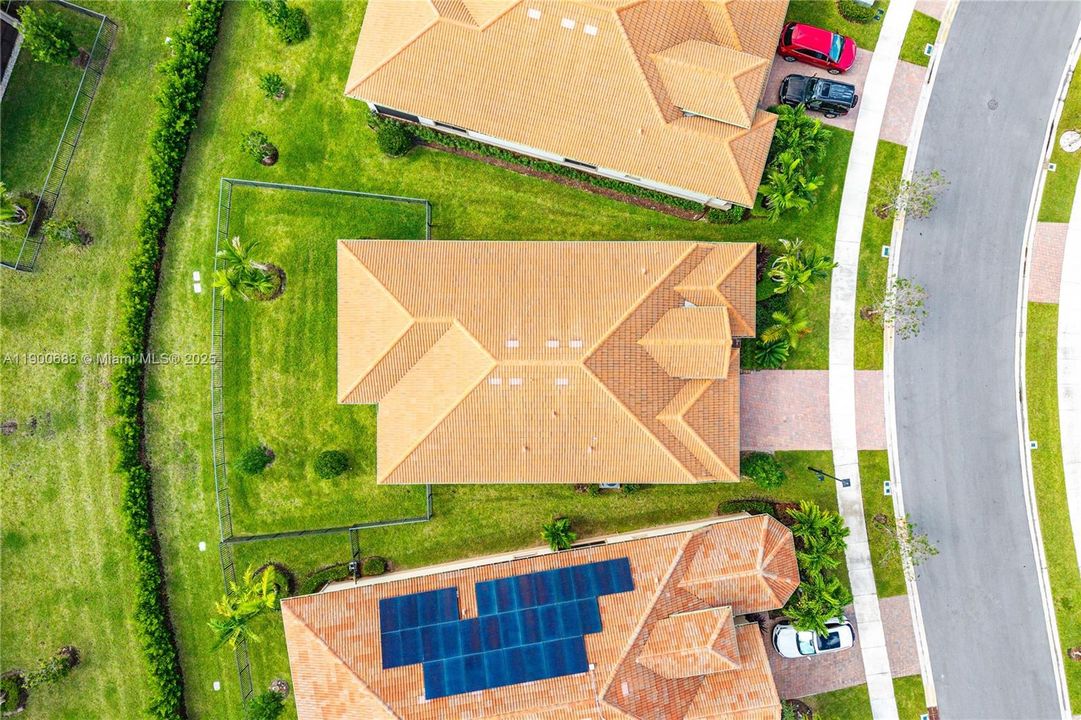 На продажу: $1,050,000 (3 спален, 2 ванн, 1968 Квадратных фут)