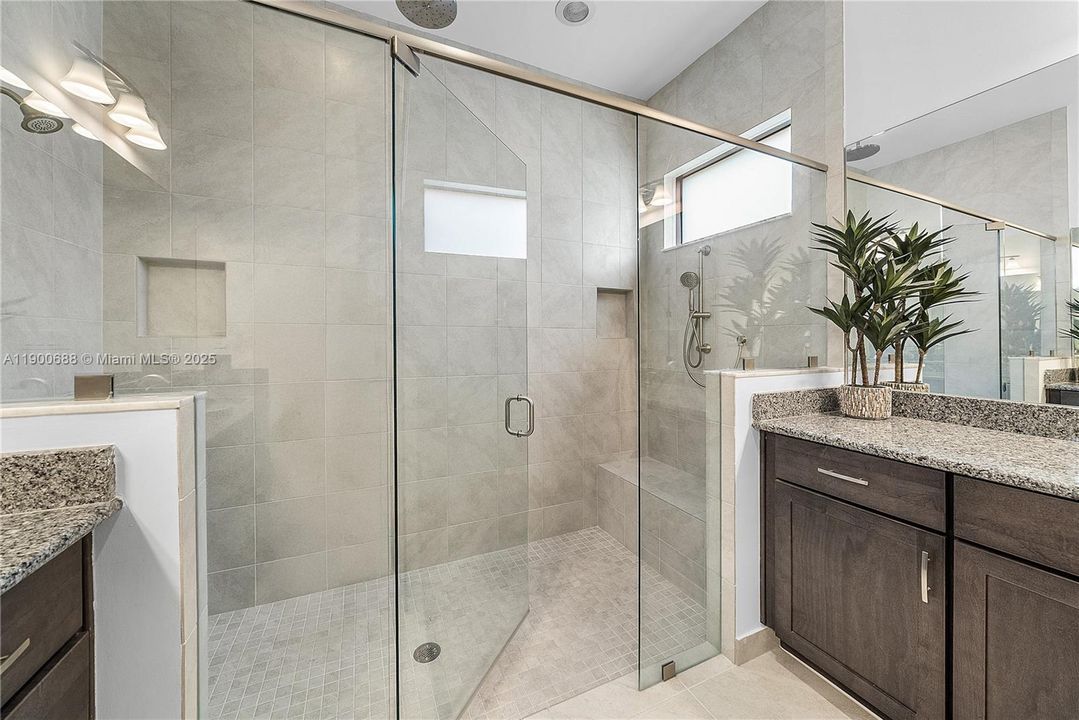 На продажу: $1,050,000 (3 спален, 2 ванн, 1968 Квадратных фут)