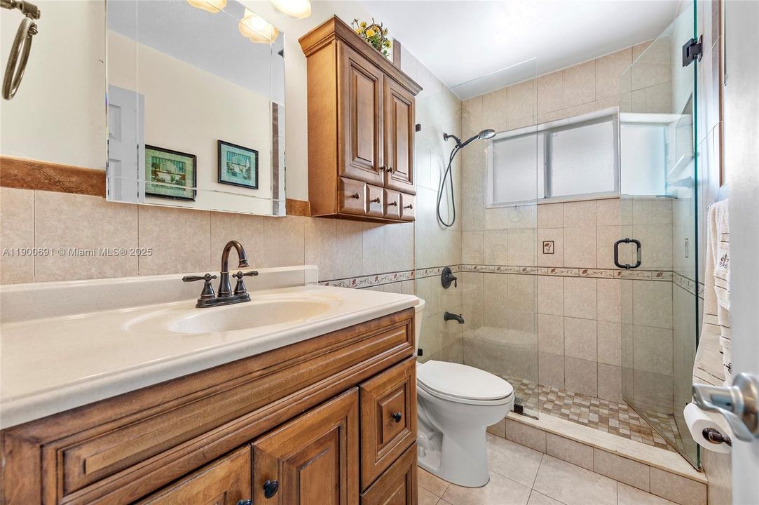 For Sale: $789,900 (4 beds, 2 baths, 2242 Square Feet)