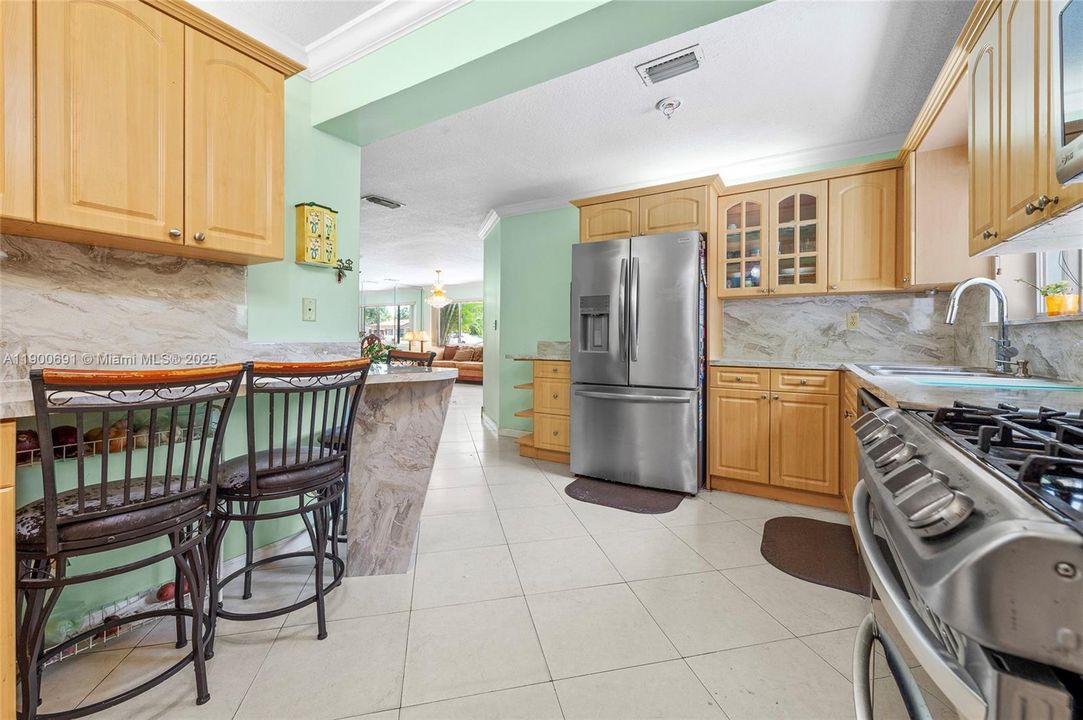 For Sale: $789,900 (4 beds, 2 baths, 2242 Square Feet)