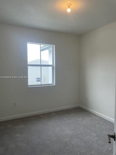 Active With Contract: $2,400 (3 beds, 2 baths, 0 Square Feet)