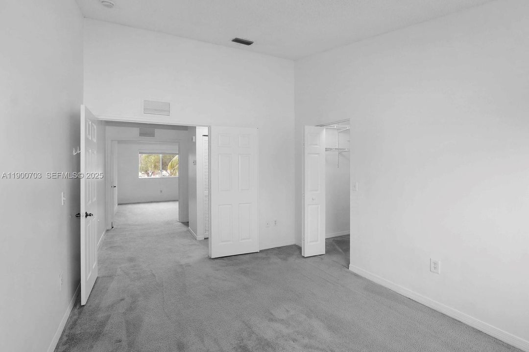 В аренду: $2,250 (2 спален, 2 ванн, 1370 Квадратных фут)