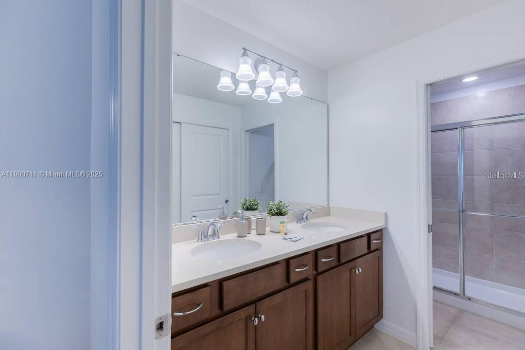 Recently Sold: $480,000 (5 beds, 4 baths, 0 Square Feet)