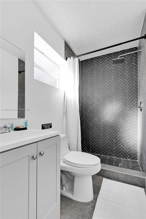 En Renta: $4,000 (3 camas, 2 baños, 1215 Pies cuadrados)