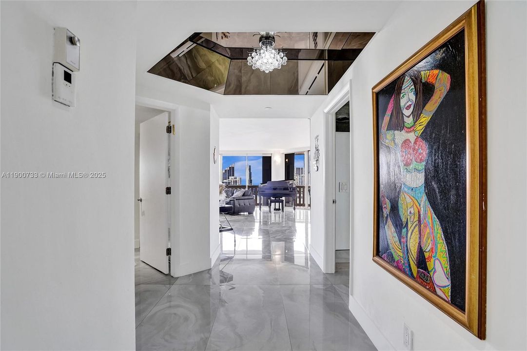 На продажу: $1,289,000 (2 спален, 2 ванн, 2154 Квадратных фут)