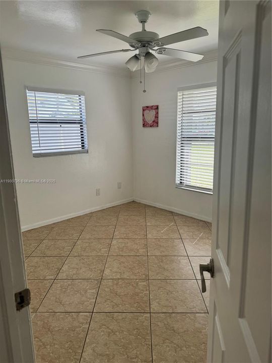 For Rent: $2,300 (3 beds, 2 baths, 0 Square Feet)