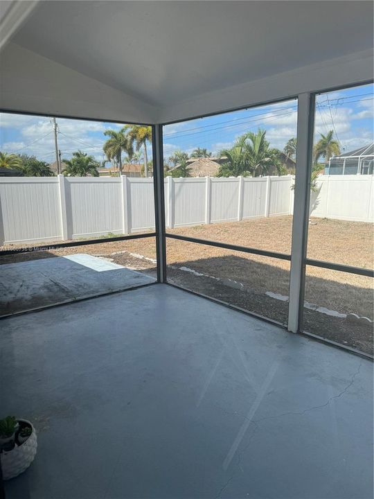 For Rent: $2,300 (3 beds, 2 baths, 0 Square Feet)