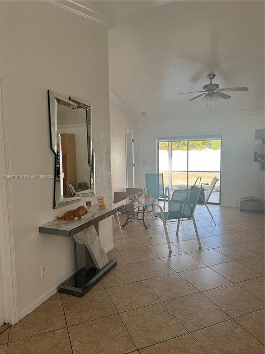 For Rent: $2,300 (3 beds, 2 baths, 0 Square Feet)