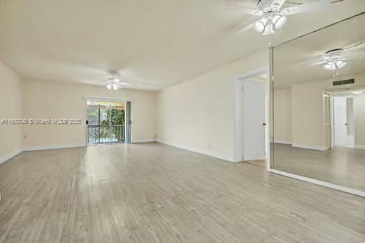 出租: $3,950 (3 贝兹, 2 浴室, 1443 平方英尺)