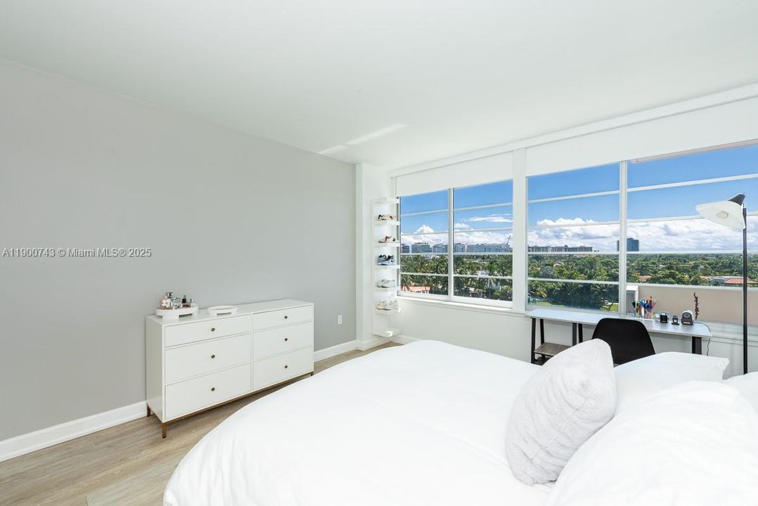 Recently Rented: $3,600 (2 beds, 2 baths, 1118 Square Feet)