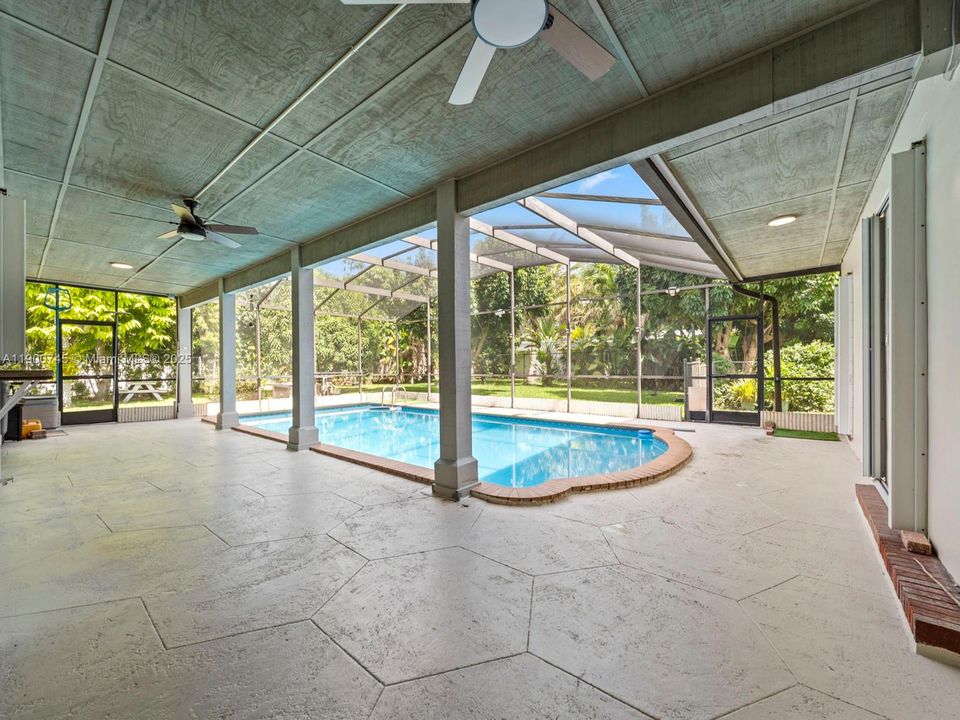 Active With Contract: $5,000 (4 beds, 2 baths, 2024 Square Feet)