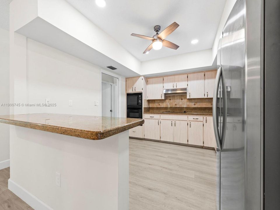 Active With Contract: $5,000 (4 beds, 2 baths, 2024 Square Feet)