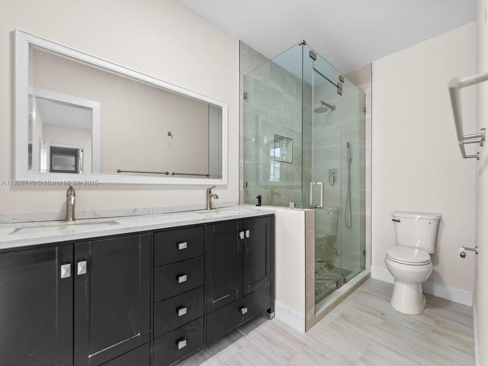 Active With Contract: $5,000 (4 beds, 2 baths, 2024 Square Feet)