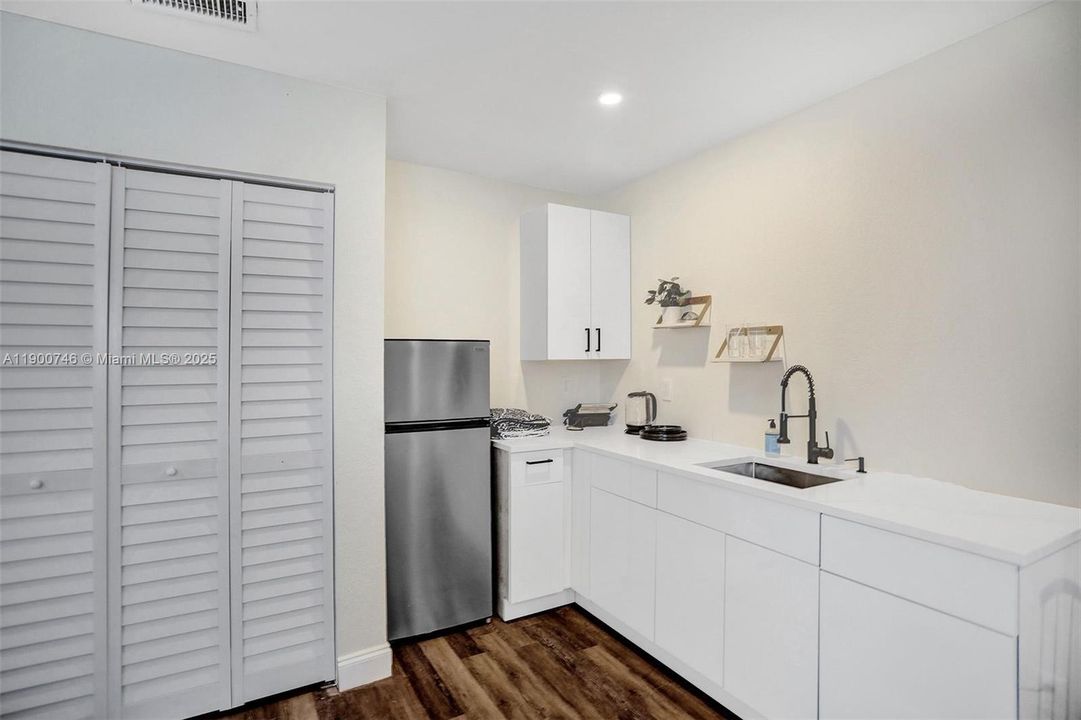 Active With Contract: $780,000 (0 beds, 0 baths, 2401 Square Feet)
