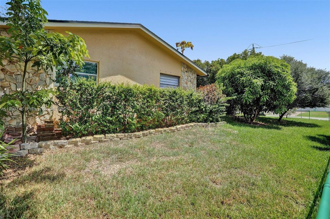 Active With Contract: $780,000 (0 beds, 0 baths, 2401 Square Feet)